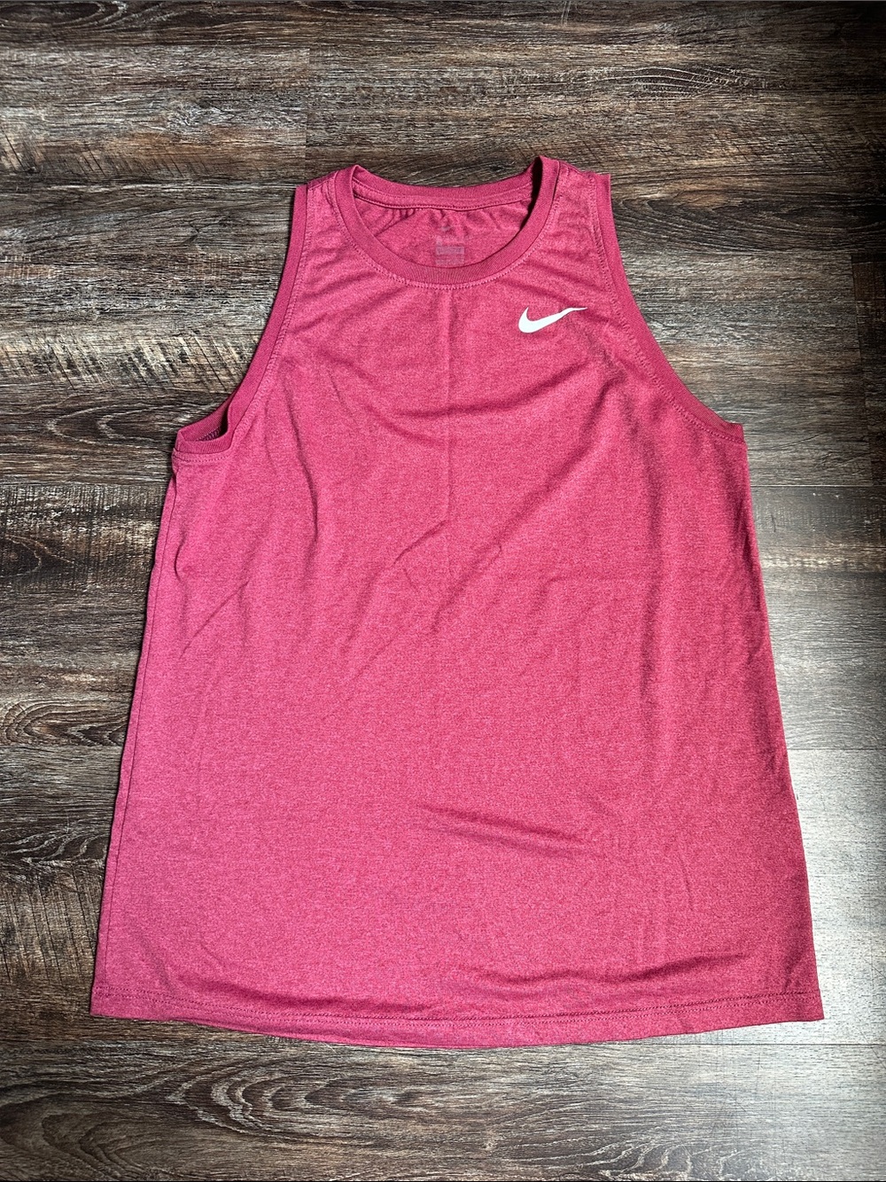 Nike Sleeveless Athletic Tank Top - Pink